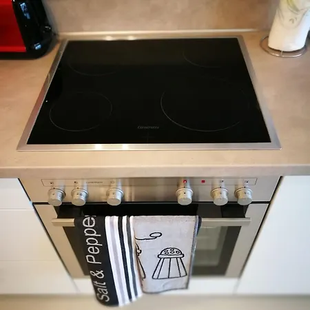 ホテル Mandarina Luxembourg ストラッサン