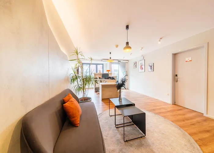 Mandarina Luxembourg 3* ストラッサン