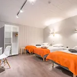 Mandarina Luxembourg Hotel 3*