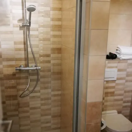 Ξενοδοχείο Mandarina Luxembourg 3*