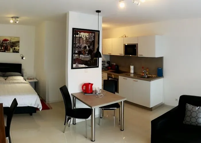 Mandarina Luxembourg Otel