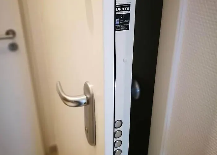 Mandarina Luxembourg Otel 3*