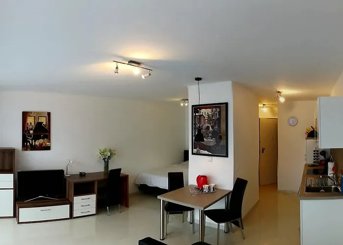 Mandarina Luxembourg Otel 3*