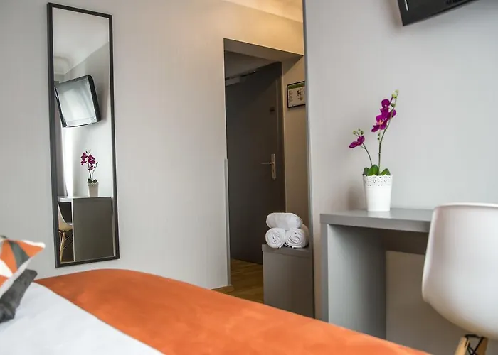 Mandarina Luxembourg Hotel 3*